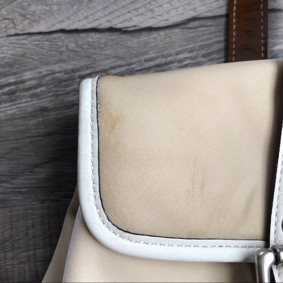 HP🎉 COACH✨ Vintage Hampton Handbag in Beige - Picture 8 of 9